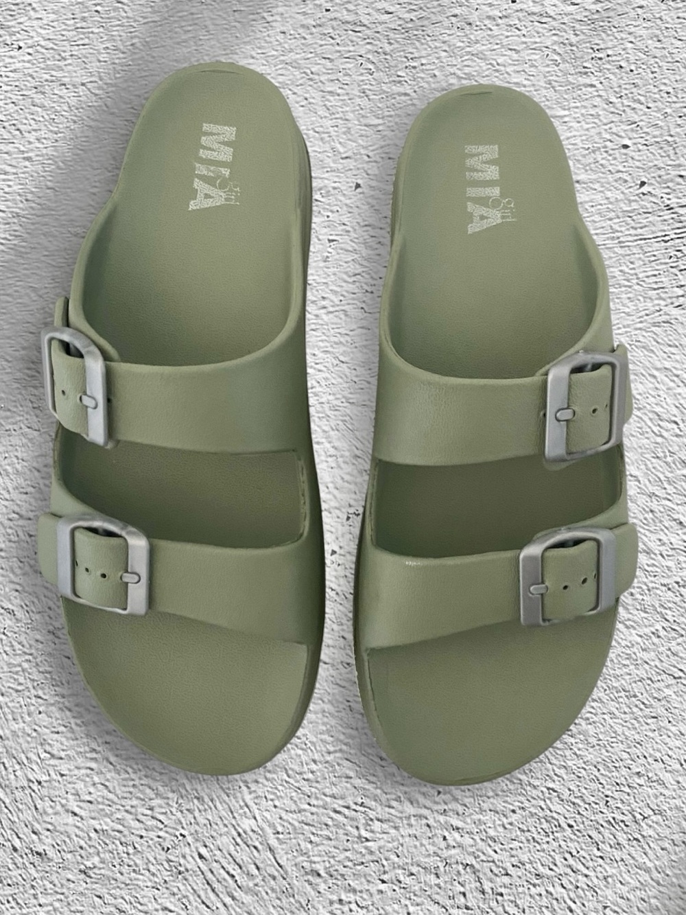 MIA Sandals Platform Slides 2 Strap buckle Beach Pool Excellent Sage Green Sz 8